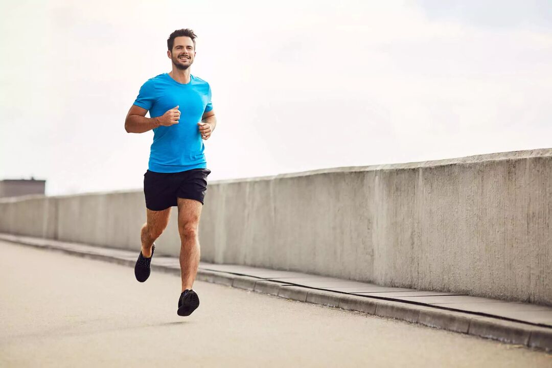 Jooksmine aitab kaalust alla võtta, kui seda kombineerida toitumisega